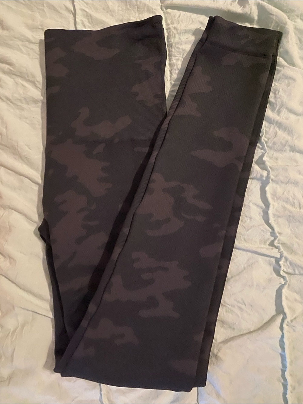Spanx Black Camo Leggings Size Small
